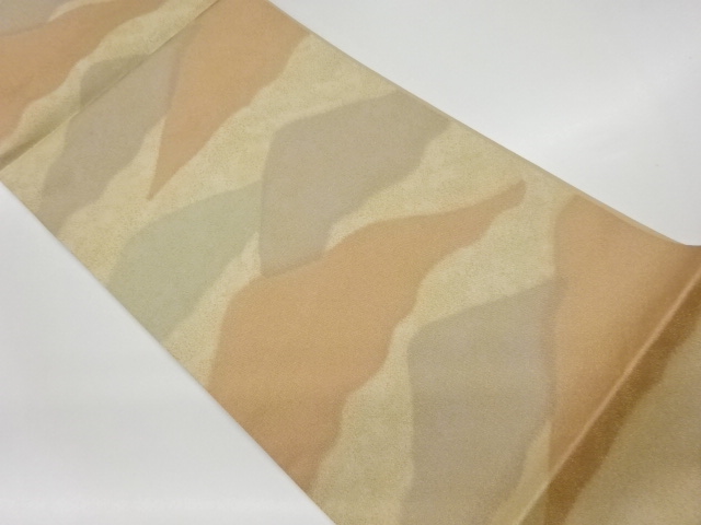 リサイクル　砂子綴れ山並模様織出し全通袋帯